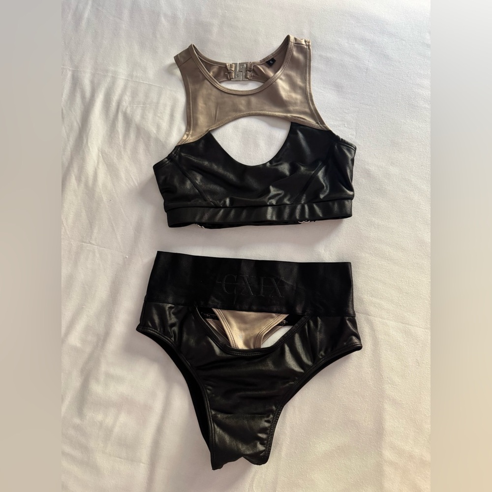 CXIX I Slay Mink Black Equestrian Style Cutout Faux Leather Pole Set size S
